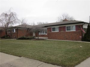 Feature Home for Sale in Warren, Michigan | MLS 217012092