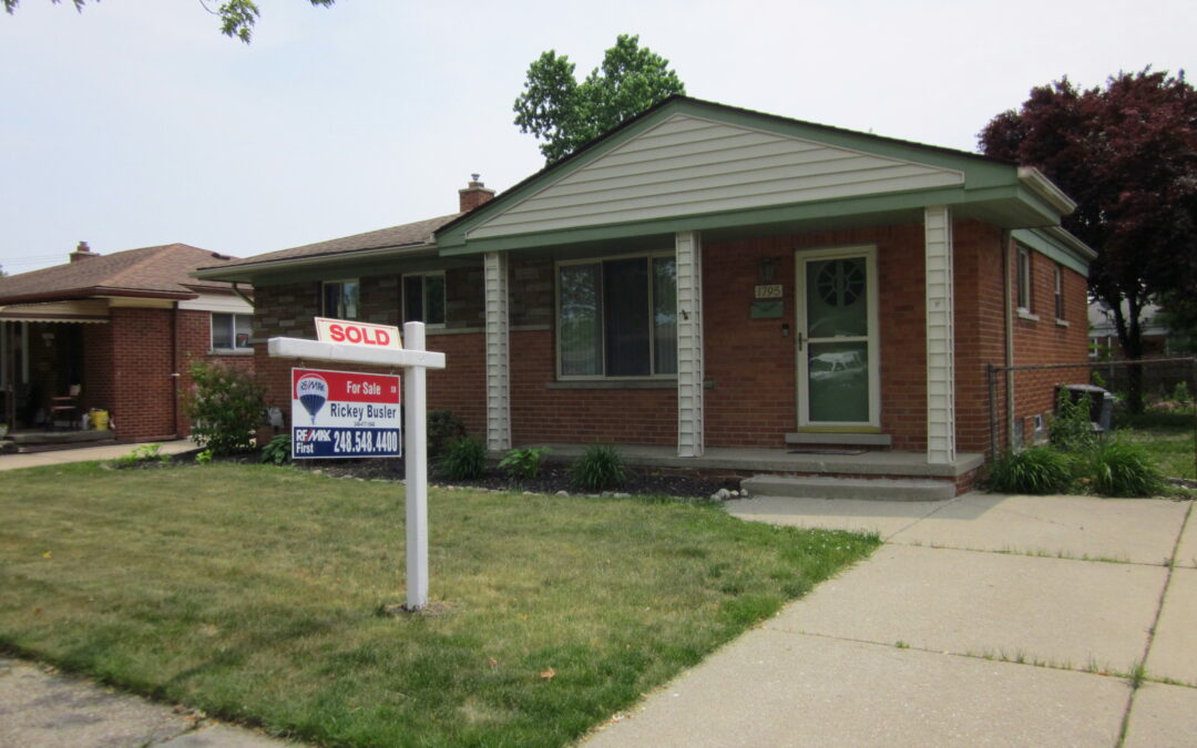 SOLD- 1795 Byron Ave. in Madison Heights, 48071