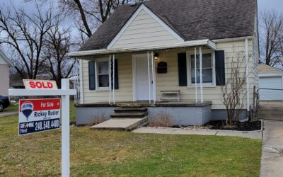 SOLD – 8436 Busko Ave. in Warren, 48093!! MLS #50131854